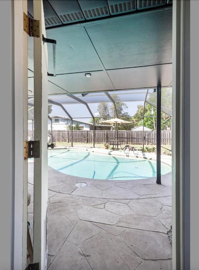 Serenity Studio Hotell Fort Pierce Exteriör bild