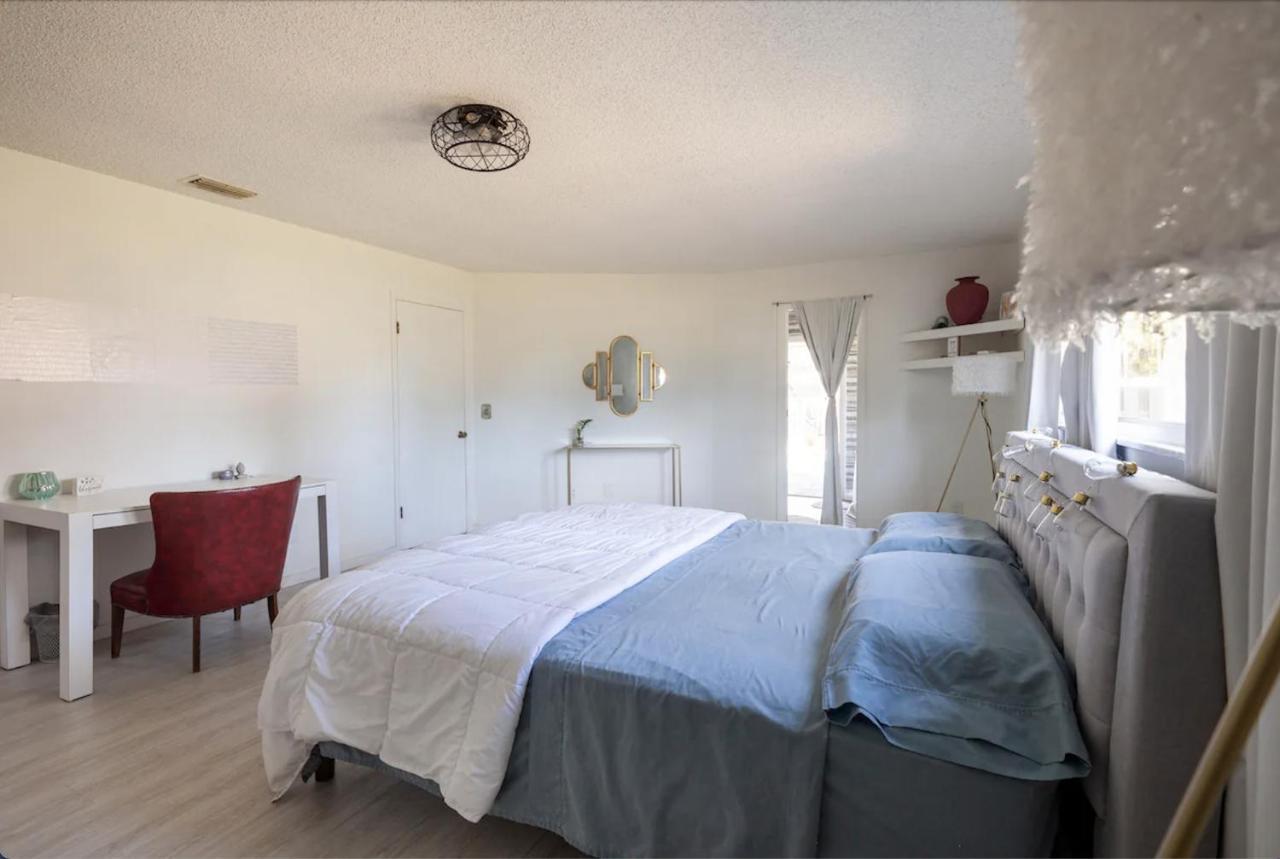 Serenity Studio Hotell Fort Pierce Exteriör bild